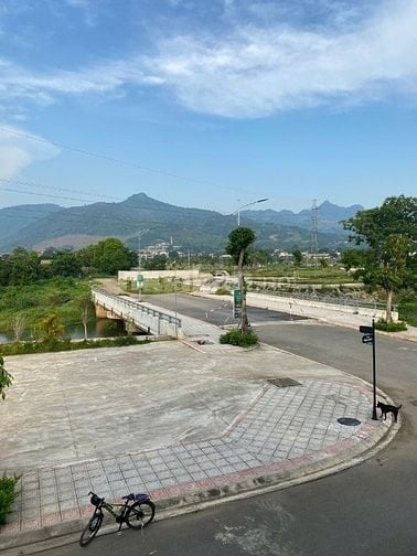 chỉ 2 tỷ sổ hữu ngay đất đẹp tại trung tâm Hòa Bình