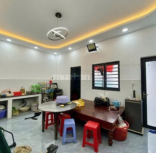 Khách F0 cần bán nhà 189m2 đường số 65 Tân Phú Trung Củ Chi giá 900TR