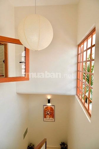 Nhà mới thiết kế hiện đại - HXH đường 26/3