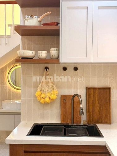 Nhà mới thiết kế hiện đại - HXH đường 26/3