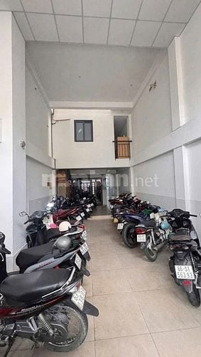 Bán nhà CHDV cao cấp có gác, 16PN 17WC HXH Trịnh Đình Trọng