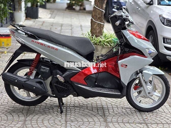 Honda Air Blade Xám đỏ Khóa thông minh