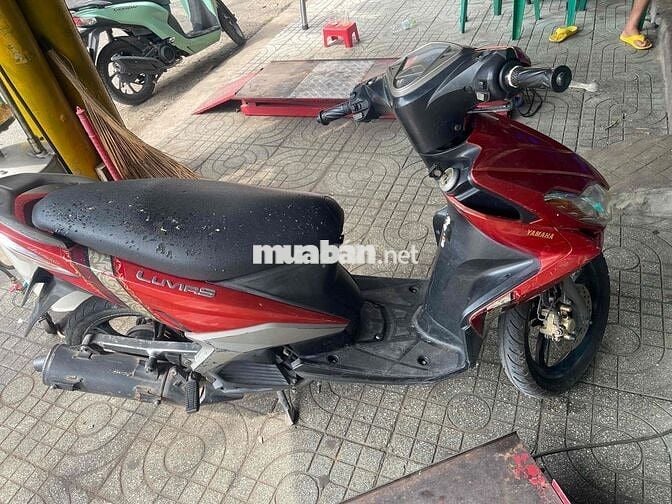 Yamaha Luvias Đỏ