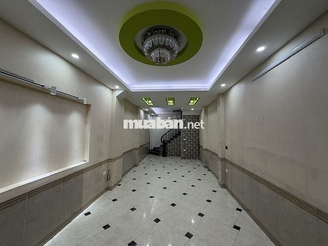 Cho thuê nhà riêng 220 m2 (40m2x6 tâng), 16 triệu