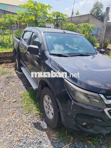 Chevrolet Colorado Đen