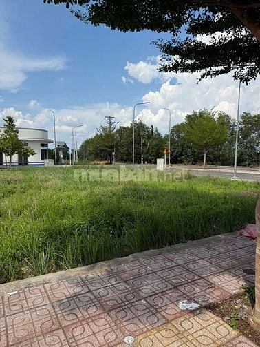 Đất thổ cư Đẹp - xã Tân Bửu - Bến Lức - Long An (cũ) 