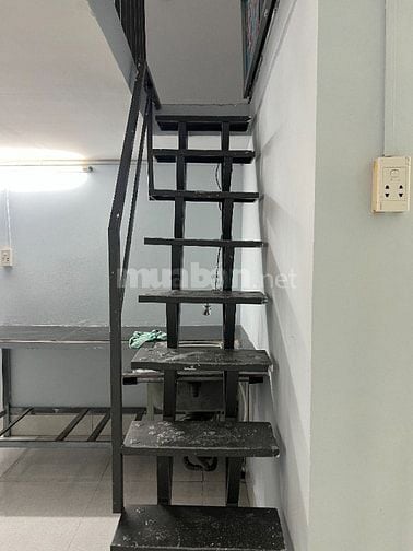 BÁN NHÀ HẺM XE HƠI NHÀ ĐẸP 1 TRỆT 1 LỬNG NGANG 4M