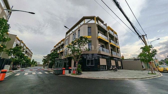 NHÀ PHỐ EDEN PARK – MẶT TIỀN BÌNH THUNG, DĨ AN, cạnh làng đại học HCM