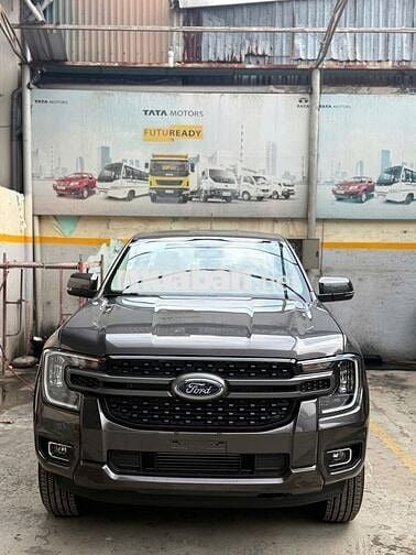 Ford Ranger XLS AT 4x2 Trắng