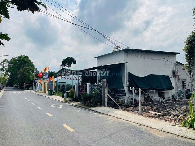 BÁN LÔ ĐẤT 277m2 (NỞ HẬU 8,6m)NGAY THỊ TRẤN CỦ CHI,GẦN CHỢ VIỆT KIỀU