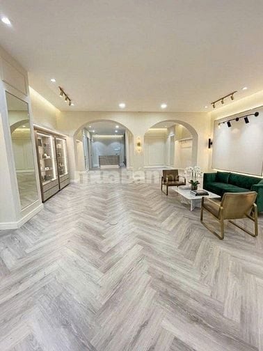 MẶT TIỀN VÕ VĂN TẦN – NGANG 8M – DT LỚN – GIÁ 60 TRIỆU