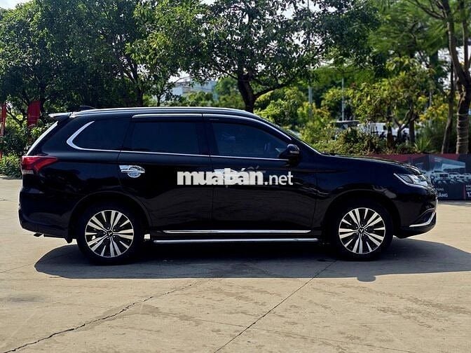 Mitsubishi Outlander 2024 CVT Đen