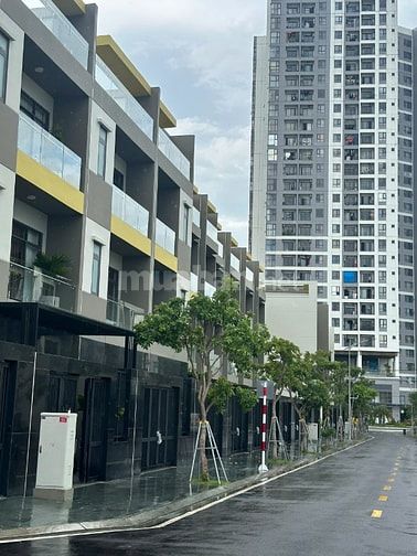 NHÀ PHỐ EDEN PARK – MẶT TIỀN BÌNH THUNG, DĨ AN, cạnh làng đại học HCM