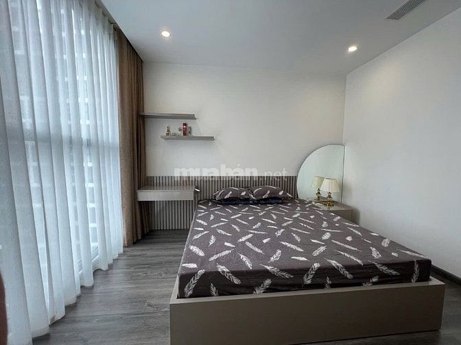 Cần bán căn chung cư Ocean Park 1, Tòa R102 74m2 căn góc đông nam