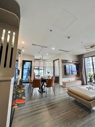 Cần bán căn chung cư Ocean Park 1, Tòa R102 74m2 căn góc đông nam