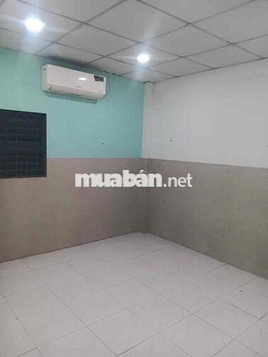 cho thuê nhà nguyên căn apd q12 đối diện đh ng tất thành giá 5tr