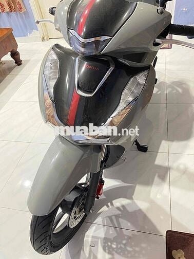 Honda SH Xám