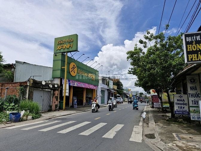 Bán 2040m2 đất- góc 2 Mặt tiền,- ra Đặng Thúc Vịnh- nhỉnh 80 tỷ