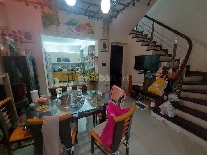 Bán Gấp MP Đào Tấn, S 45 m² X 4 Tầng , MT 4,2 m , 32 Tỷ, 0978569080 , 