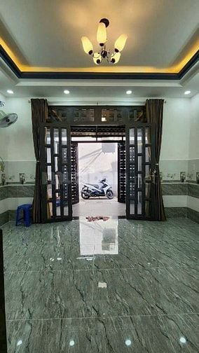 Chị chủ Cần bán căn nhà về quê cần bán gấp diện tích căn nhà 5 x 10/