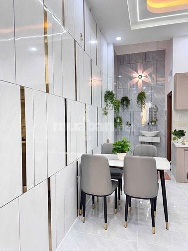 Nhà bán 4x13m 1 trệt 2 lầu st 4PN 3WC HXH Hương Lộ 2 - Giá 6.58 tỷ