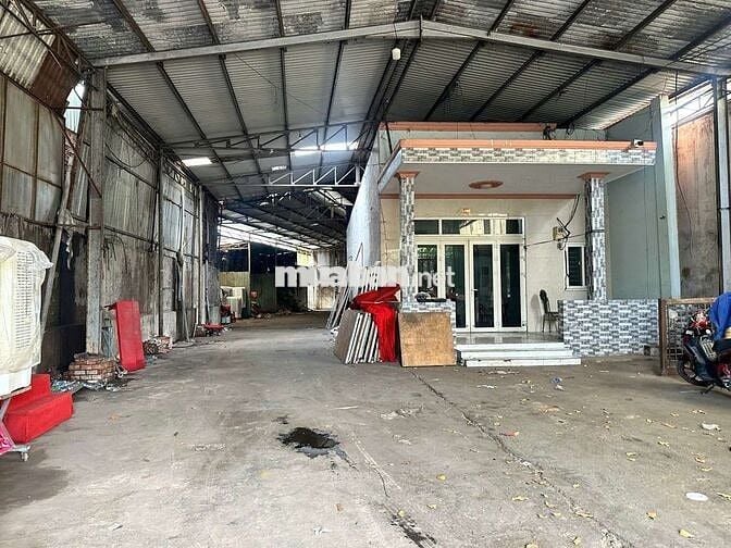 Xưởng Thuận An 750m² đường cont làm kho sản xuất