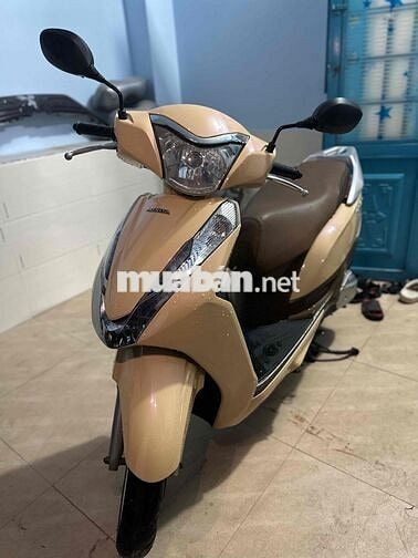 Honda Lead Vàng cát