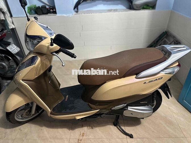 Honda Lead Vàng cát