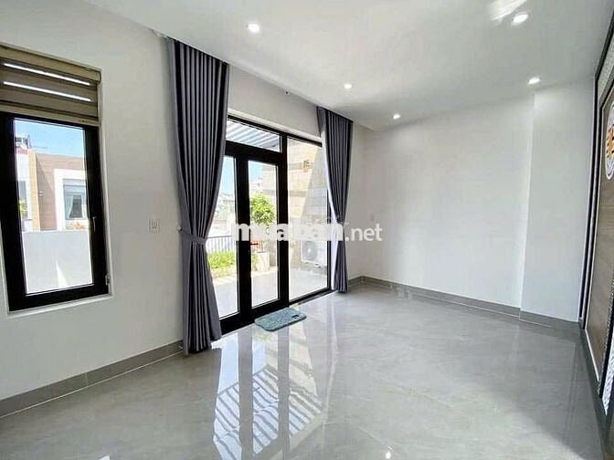 Nhà ngộp Đào Duy Anh giá nhỉnh 8tỷ-SHR 69m2| thuê 12tr gần CV Gia Định