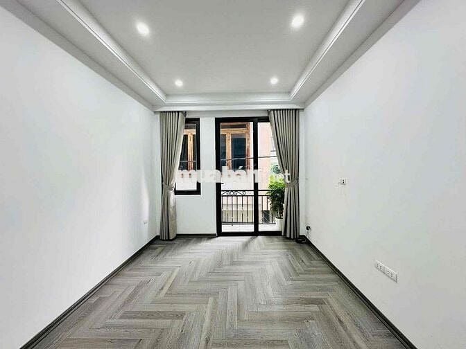 Sốc! Quan Nhân, ngõ thông, 2 thoáng, ba gác đỗ, nhà đẹp. 35m Chỉ 7,6ty