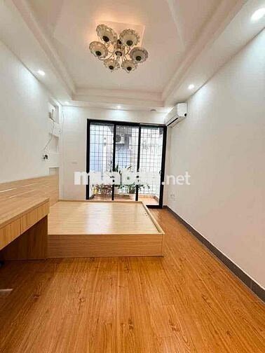 Lô góc Cự Lộc, 2 thoáng, 20m ra ô tô, ngõ rộng, nhà đẹp. 26m Chỉ 6,2ty