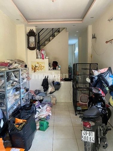 Nhà ở 31m2 , ngang 3.1m dào 10m ,thoáng mát , sát đường phạm văn đồng 
