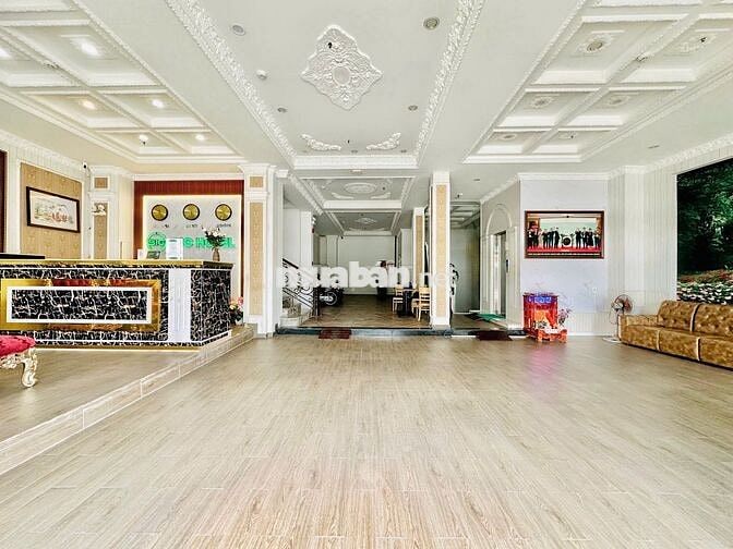 💖Cho Thuê Mặt Bằng + Tầng 1 Rộng 120m2 Ngay Sân Vận Động