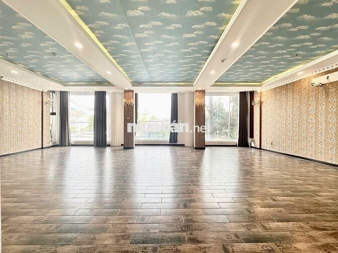 💖Cho Thuê Mặt Bằng + Tầng 1 Rộng 120m2 Ngay Sân Vận Động