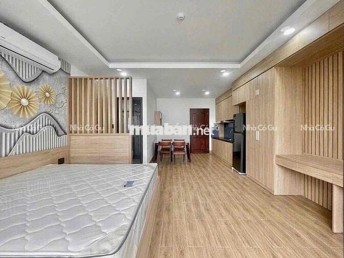 căn hộ full nội thất máy giặt riêng balcony thoáng Trần Hưng Đạo Q1