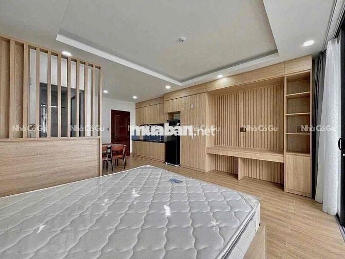 căn hộ full nội thất máy giặt riêng balcony thoáng Trần Hưng Đạo Q1