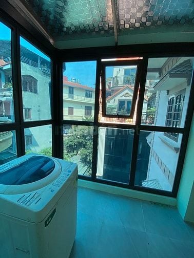 CHO THUÊ PHÒNG KHÉP KÍN PHỐ VỆ HỒ (Số 8/322 - Lạc Long Quân)