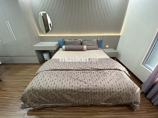 Bán căn hộ 3PN Vinhomes Central Park 128m2 nội thất cao cấp sổ hồng