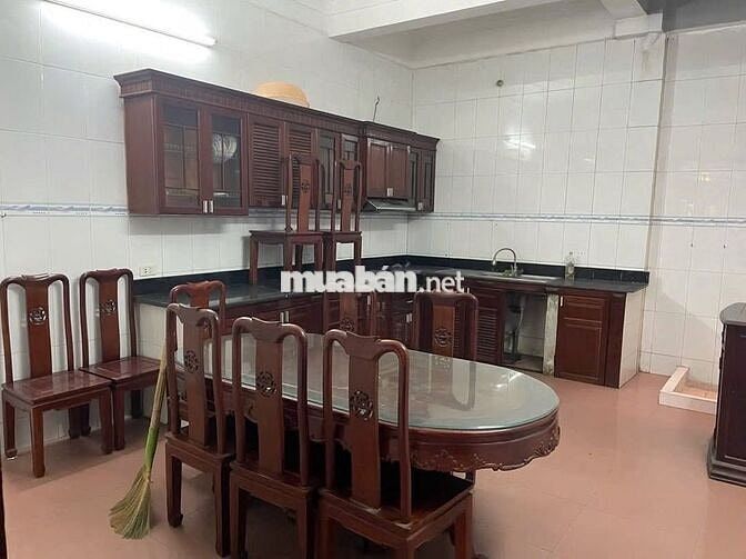 Cực đẹp! Cho thuê nhà Cổ Linh - 80m - 4PN - Mặt phố kinh doanh- Vỉa hè