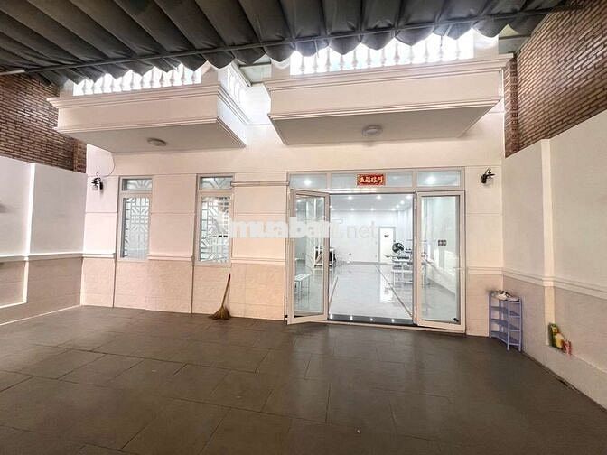 Cần cho thuê mặt tiền song hành Q12 .DT 8 x25 1trệt 2 Lầu giá 31 triệu