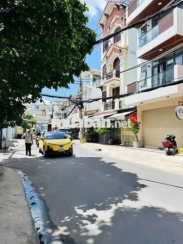Nhà 5 Tầng, hẻm xe hơi hơi nhỉnh 7 ty