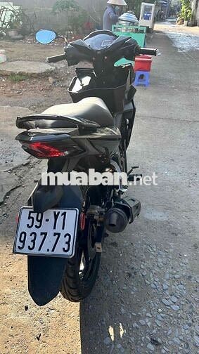 Honda Winner Đen