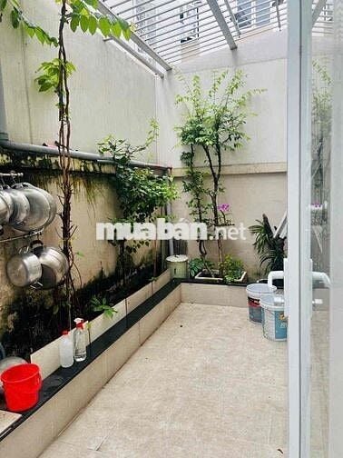 Căn Nhà Dành Cho Người Thích Sự Rộng Rãi Ngang 7,5m Hiếm Coa