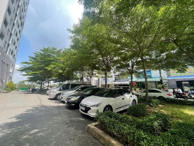BÁN CĂN HỘ ĐÃ CÓ SỔ MẶT TIỀN NGUYỄN VĂN LINH HQC PLAZA