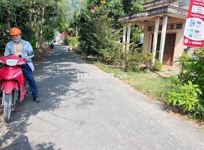 Bán lô 150m2 đất Đ.Lê Minh Nhựt - Tân Thông Hội giá chỉ 1,3 tỷ, SHR
