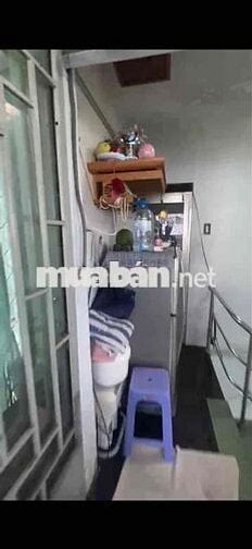 cho thuê nhà xô viết nghệ tĩnh, hẻm ba gác, sẵn 2pn 3wc, có 2 máy lanh