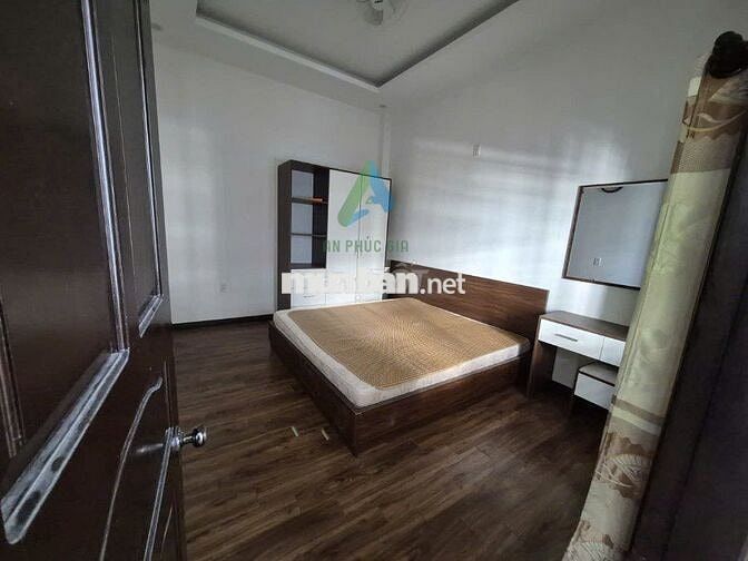 CHO THUÊ NHÀ MT 2 TẦNG 5pn ĐƯỜNG BÀ HUYỆN THANH QUAN