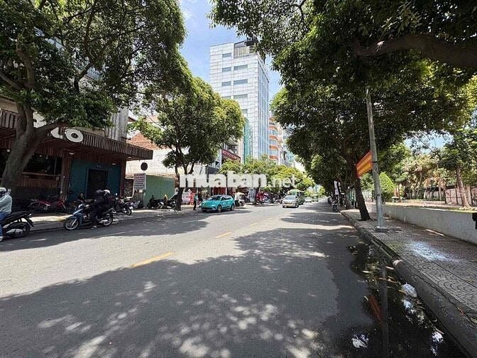 8x20m - Mặt Tiền Đường Lê Lai, P.Bến Thành, Quận 1