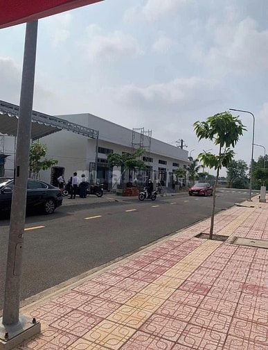 Bán đất nền, nhà phố ở Long An 