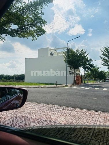 Bán đất nền, nhà phố ở Long An 